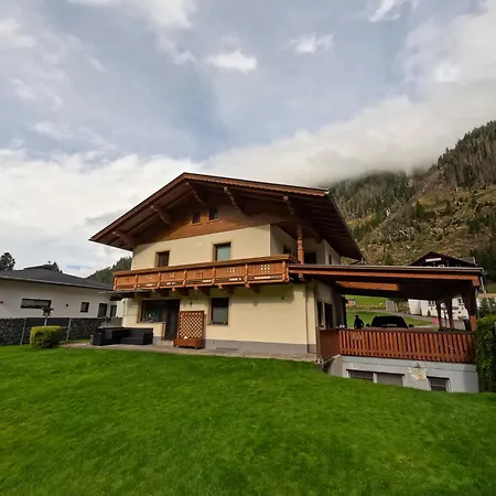 Berger Apartment *